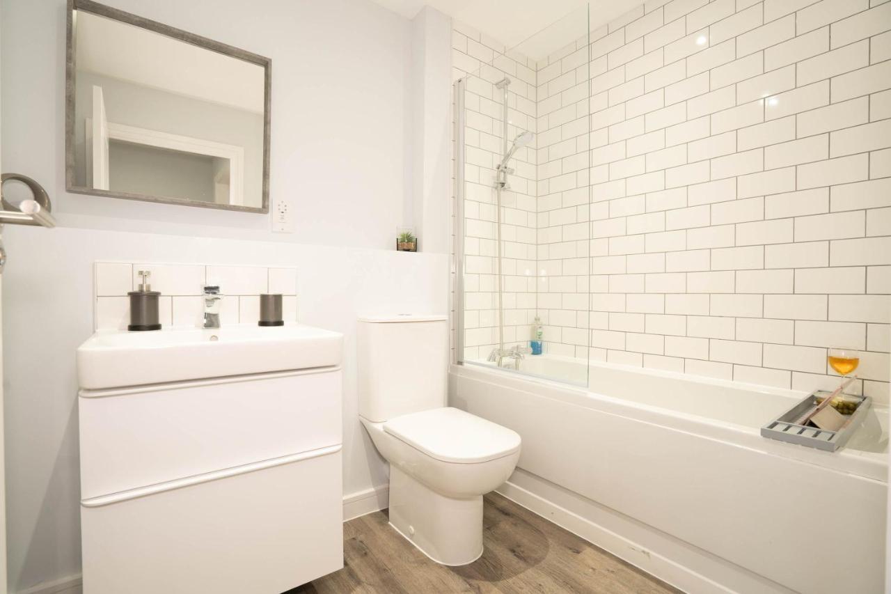 Deluxe Stay - Skyline Vistas & Top Amenities Birmingham Esterno foto