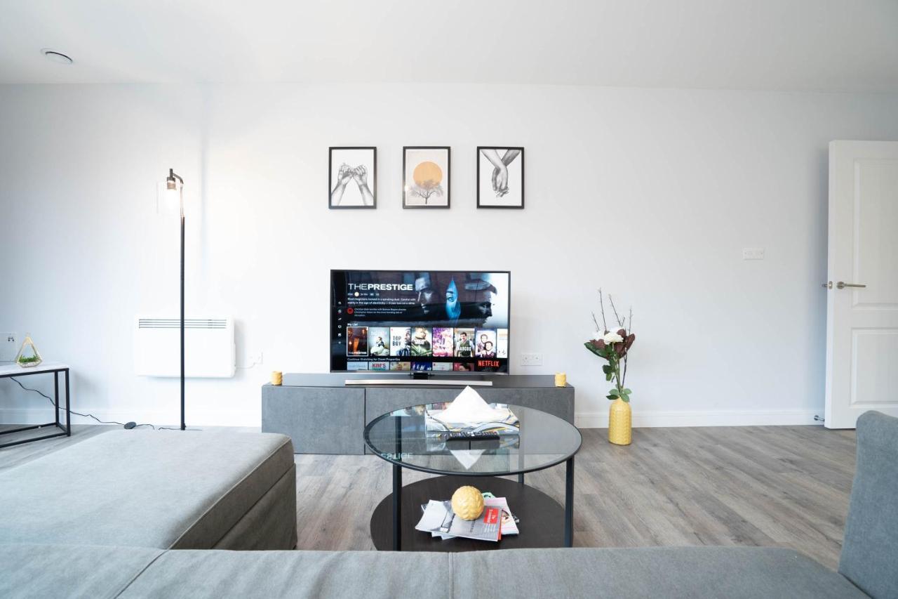 Deluxe Stay - Skyline Vistas & Top Amenities Birmingham Esterno foto