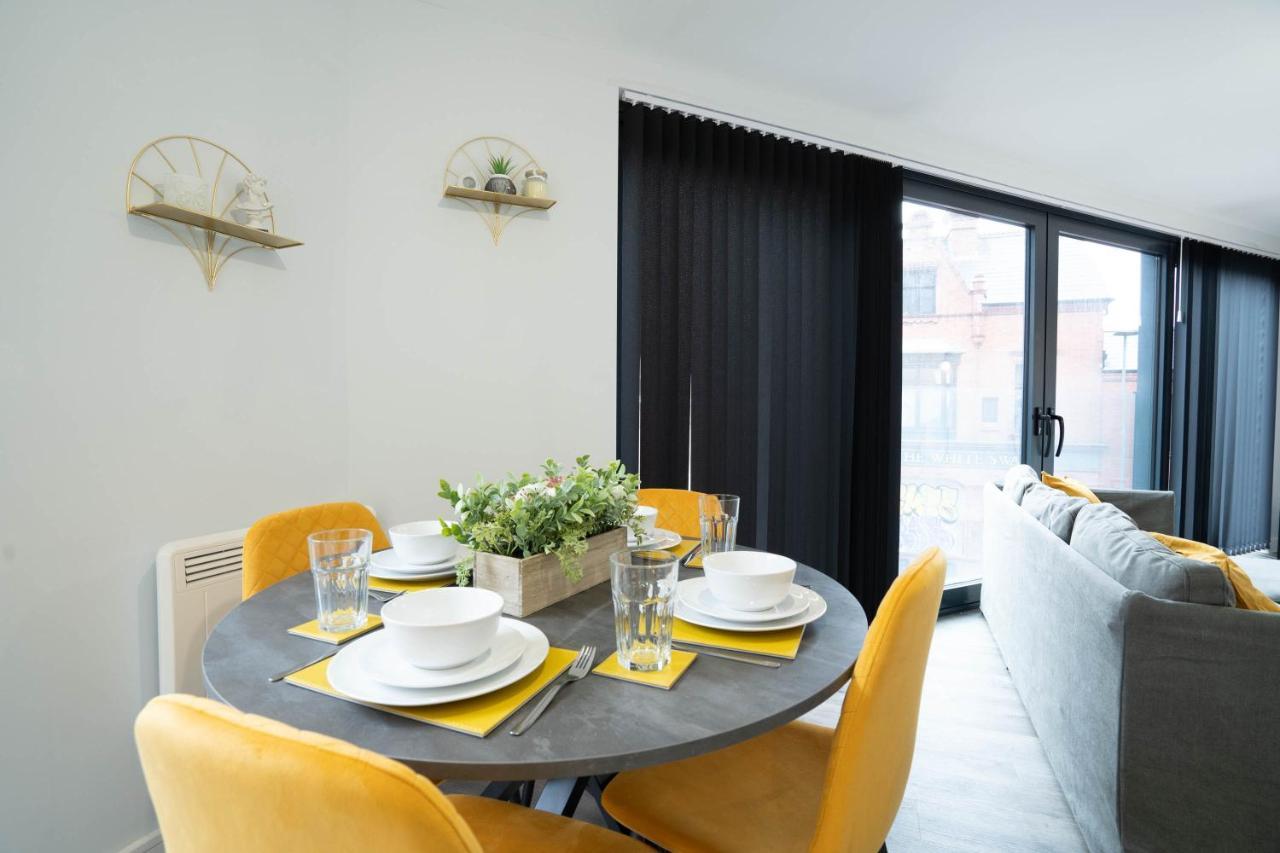Deluxe Stay - Skyline Vistas & Top Amenities Birmingham Esterno foto