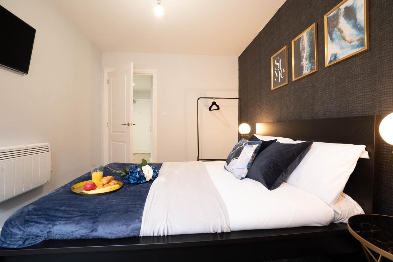 Deluxe Stay - Skyline Vistas & Top Amenities Birmingham Esterno foto